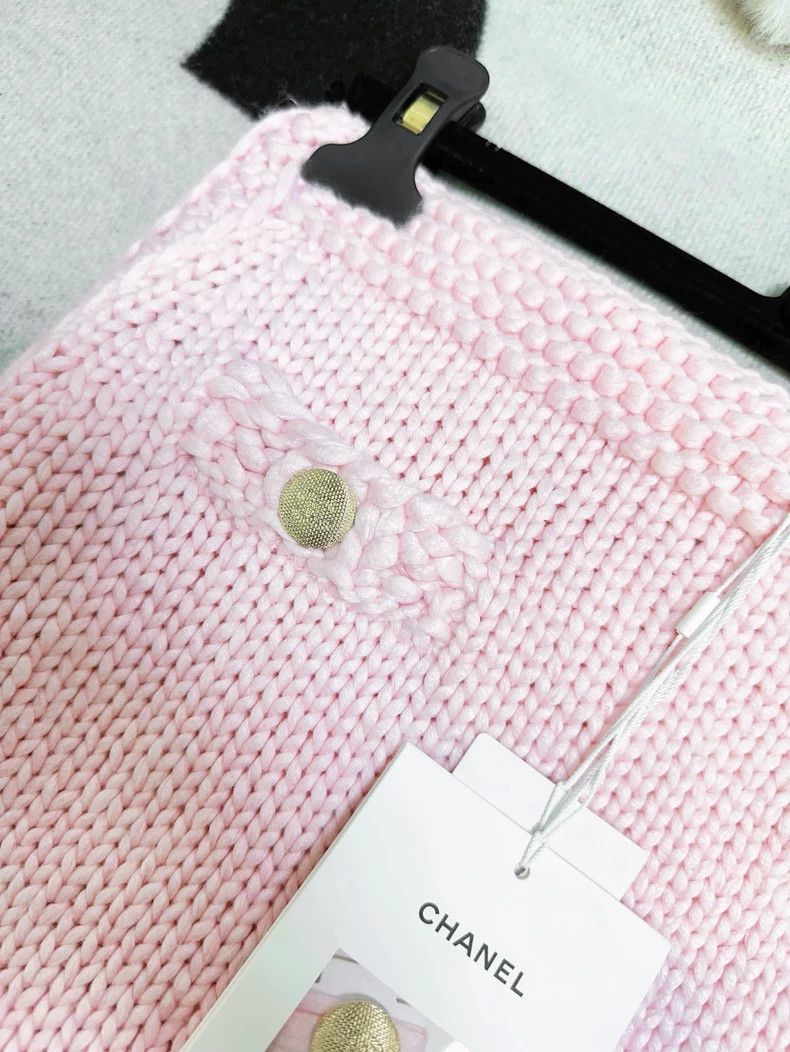 Chanel Chanel 22s Pink Knit Mini Skirt Size 26" / US 2 / IT 38 - 3 Thumbnail