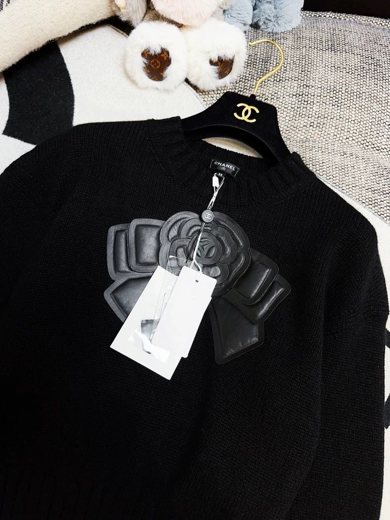 Chanel Chanel 20k Equestrian Knit Long Sleeve Top Size M / US 6-8 / IT 42-44 - 7 Thumbnail