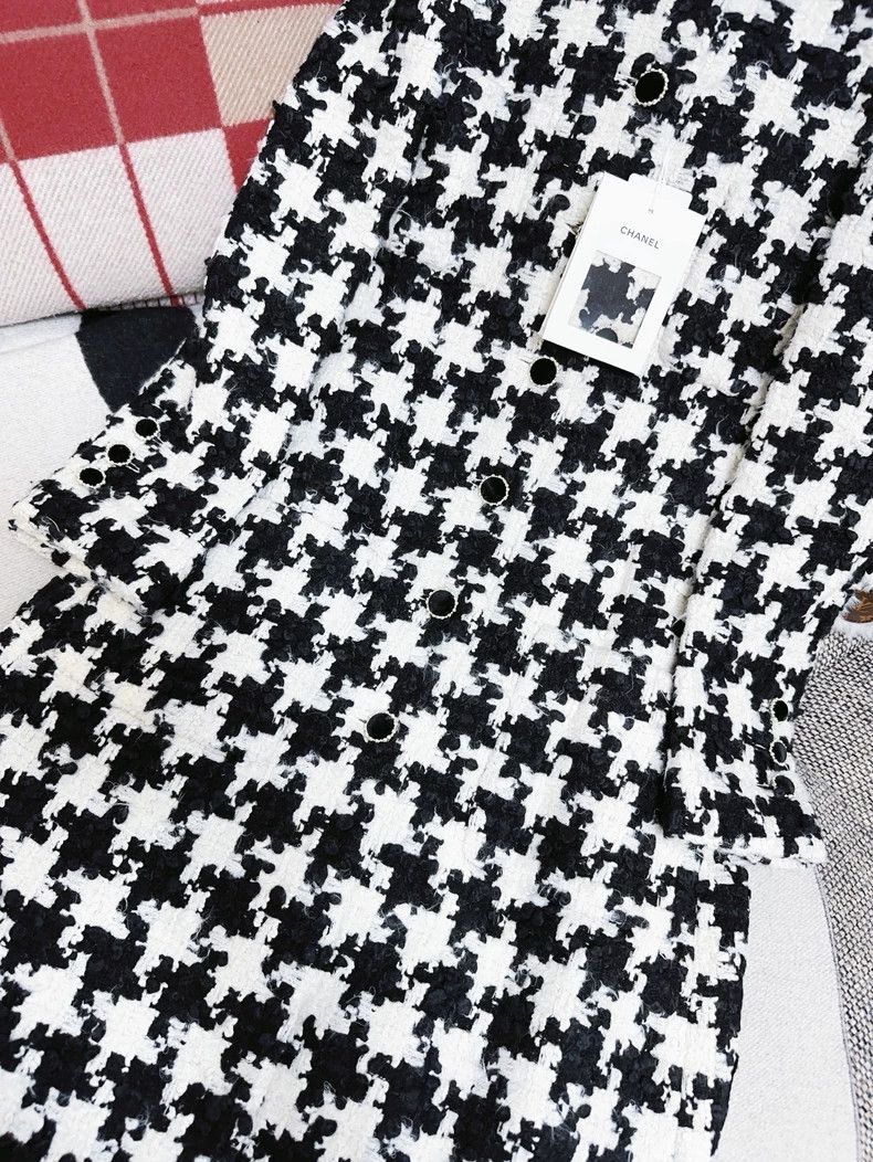 Chanel Chanel 21A Houndstooth Long Coat Size M / US 6-8 / IT 42-44 - 4 Thumbnail