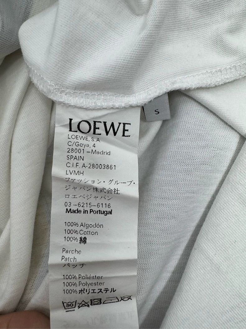 Loewe LOEWE Comic Print Logo Short Sleeve Tee - dmc Size M / US 6-8 / IT 42-44 - 4 Thumbnail