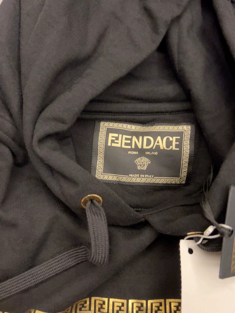 Fendi FENDI X VERSACE Fendace Print Hoodie - dmc Size M / US 6-8 / IT 42-44 - 5 Thumbnail