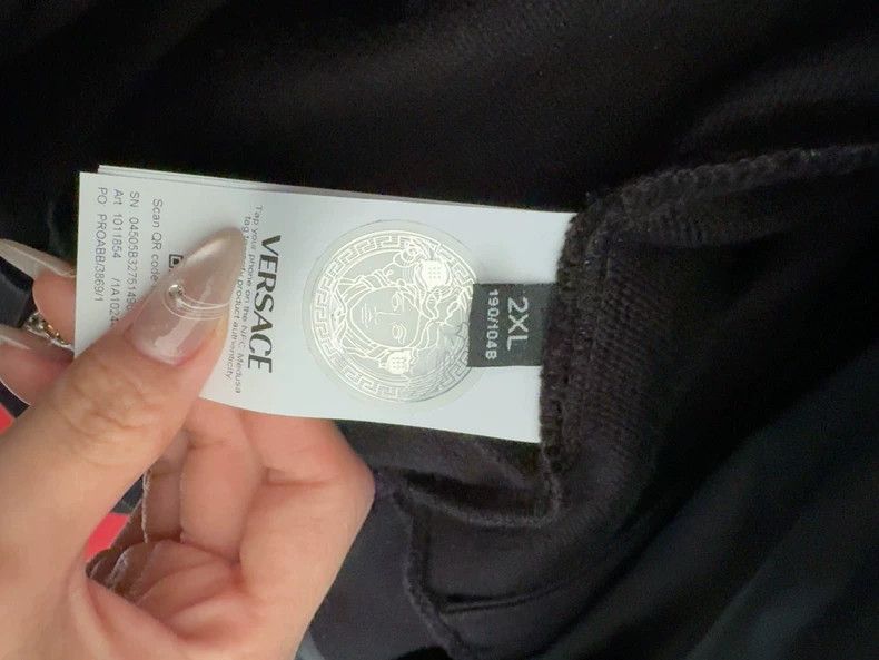 Versace Versace Hooded Zip-up Sweatshirt - dmc Size M / US 6-8 / IT 42-44 - 2 Thumbnail