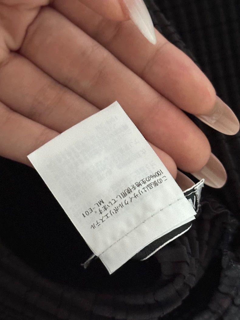 Issey Miyake Issey Miyake Black Mesh Bubble Sleeve Top - dmc Size M / US 6-8 / IT 42-44 - 4 Thumbnail