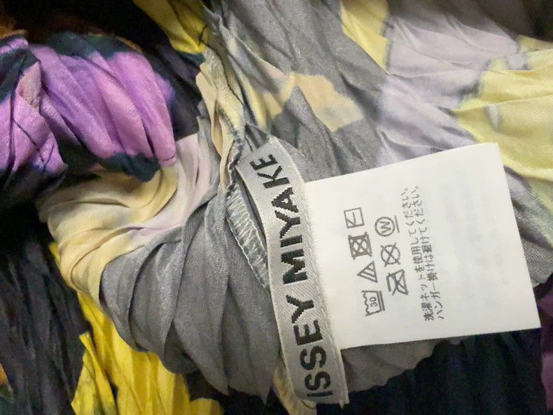 Issey Miyake Issey Miyake Scaled Pattern Cardigan FO641 - dmc Size M / US 6-8 / IT 42-44 - 4 Thumbnail