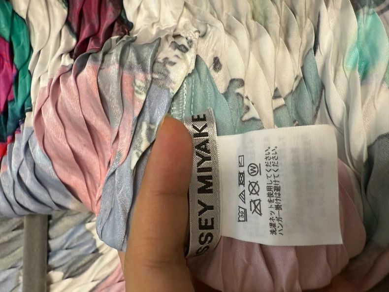 Issey Miyake Issey Miyake Fish Scale Cardigan FO641 - dmc Size M / US 6-8 / IT 42-44 - 3 Thumbnail