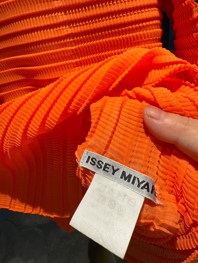 Issey Miyake Issey Miyake Orange Pleated Top FJ148 - dmc Size M / US 6-8 / IT 42-44 - 2 Thumbnail
