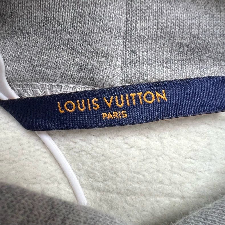 Louis Vuitton Louis Vuitton Gray Logo Hoodie - dmc Size M / US 6-8 / IT 42-44 - 3 Thumbnail