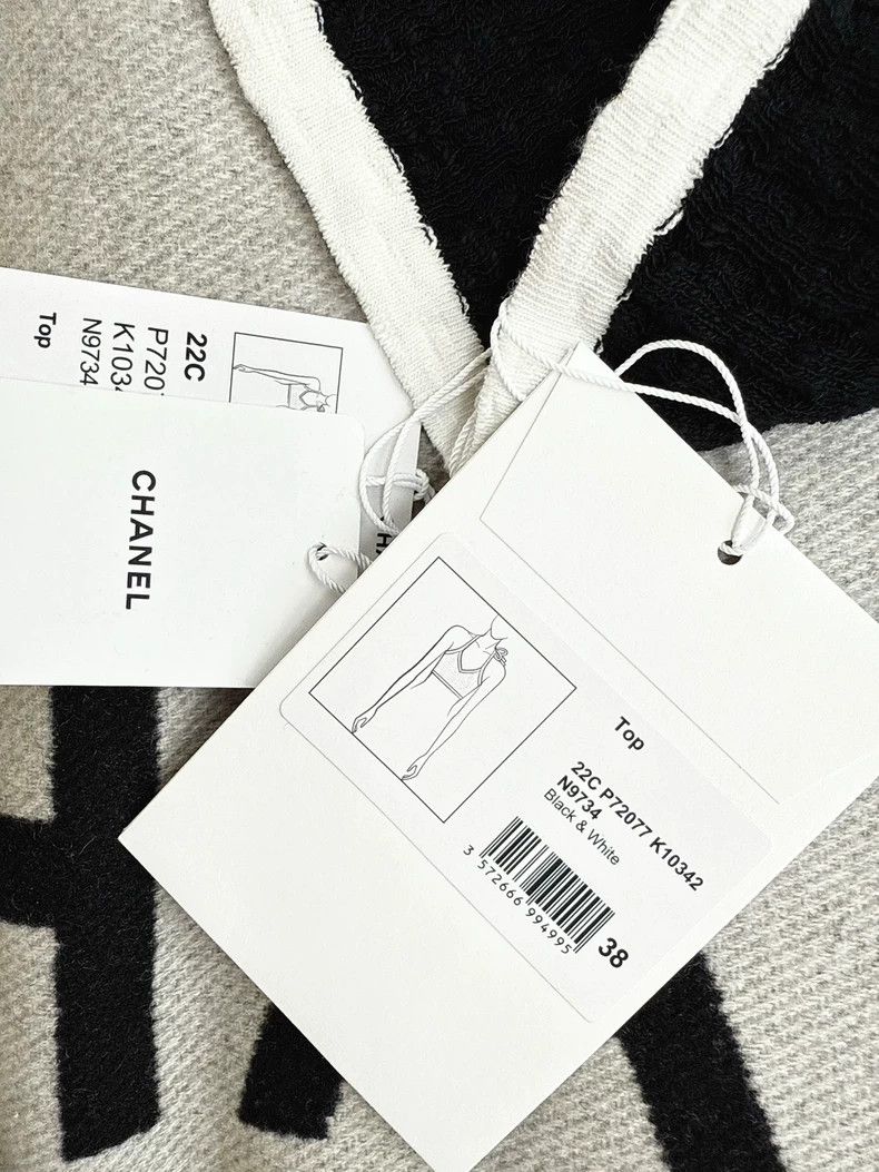 Chanel Chanel 22C Black White Halter Crop Top Size M / US 6-8 / IT 42-44 - 7 Thumbnail