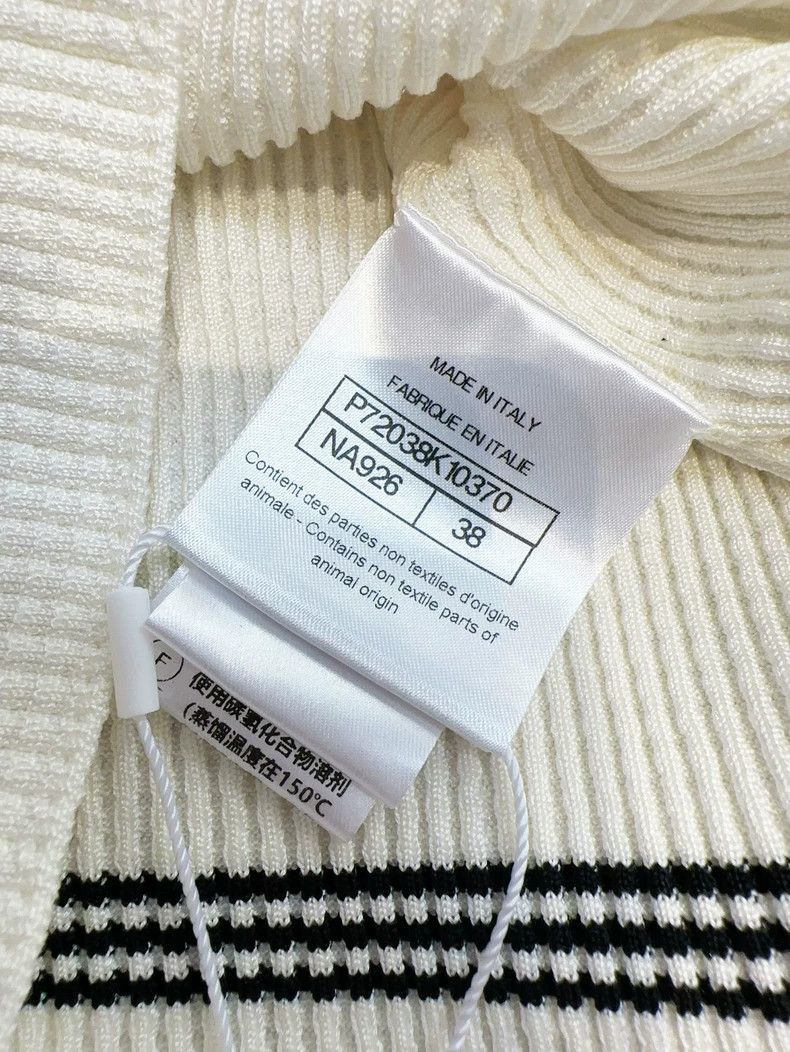 Chanel Chanel 22C White Knit Tank Top Size M / US 6-8 / IT 42-44 - 5 Thumbnail