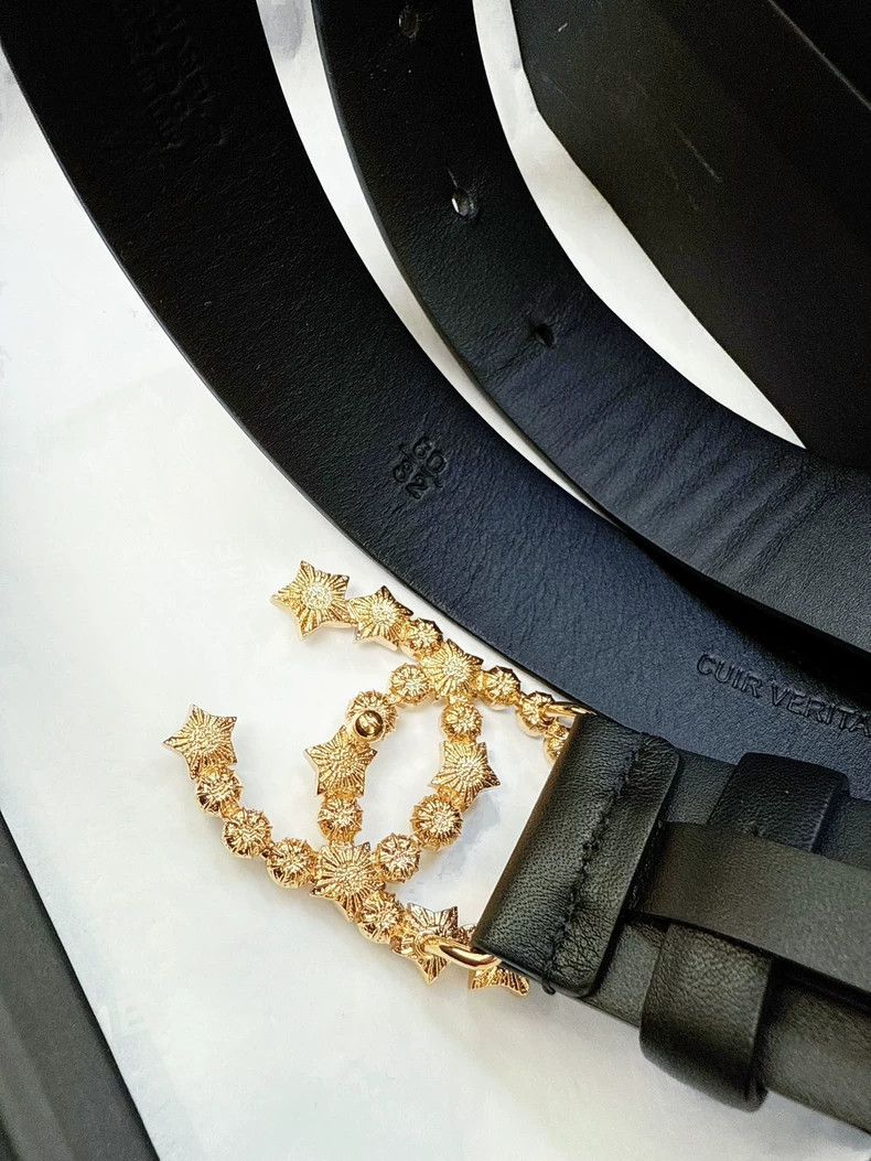 Chanel Chanel White Star Pearl CC Belt Size ONE SIZE - 5 Thumbnail