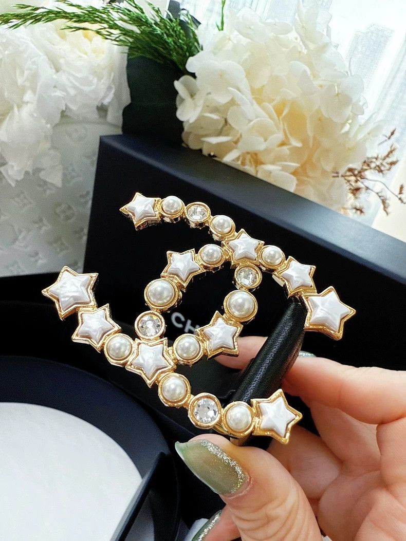 Chanel Chanel White Star Pearl CC Belt Size ONE SIZE - 3 Thumbnail