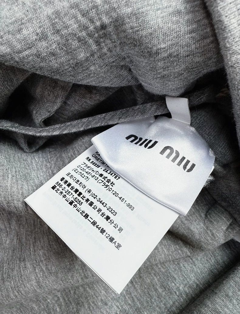 Miu Miu MiuMiu Grey Jacket with Pleated Skirt Set Size M / US 6-8 / IT 42-44 - 8 Thumbnail