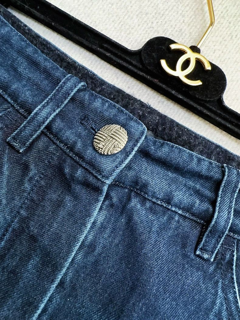 Chanel Chanel Blue Denim Shorts Size 36" / US 14 / IT 50 - 5 Thumbnail