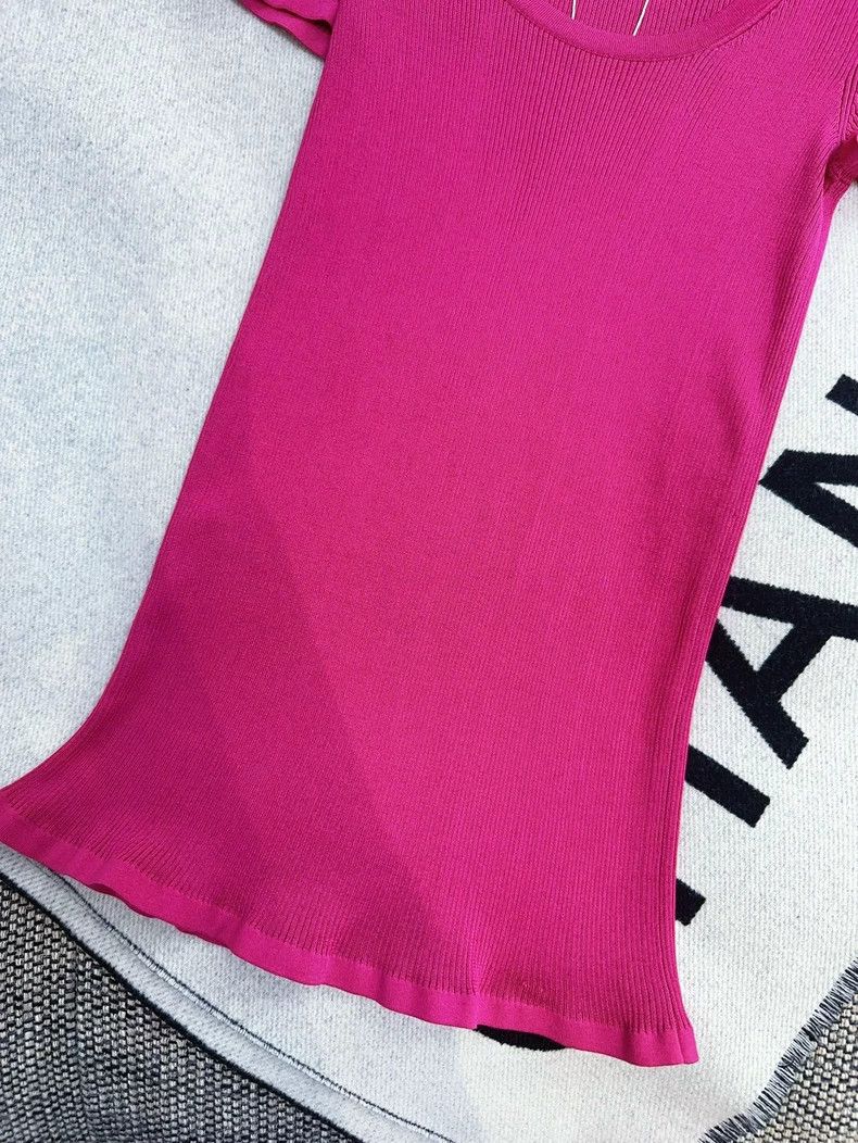 Chanel Chanel Pink Short Sleeve Knit Top Size M / US 6-8 / IT 42-44 - 3 Thumbnail