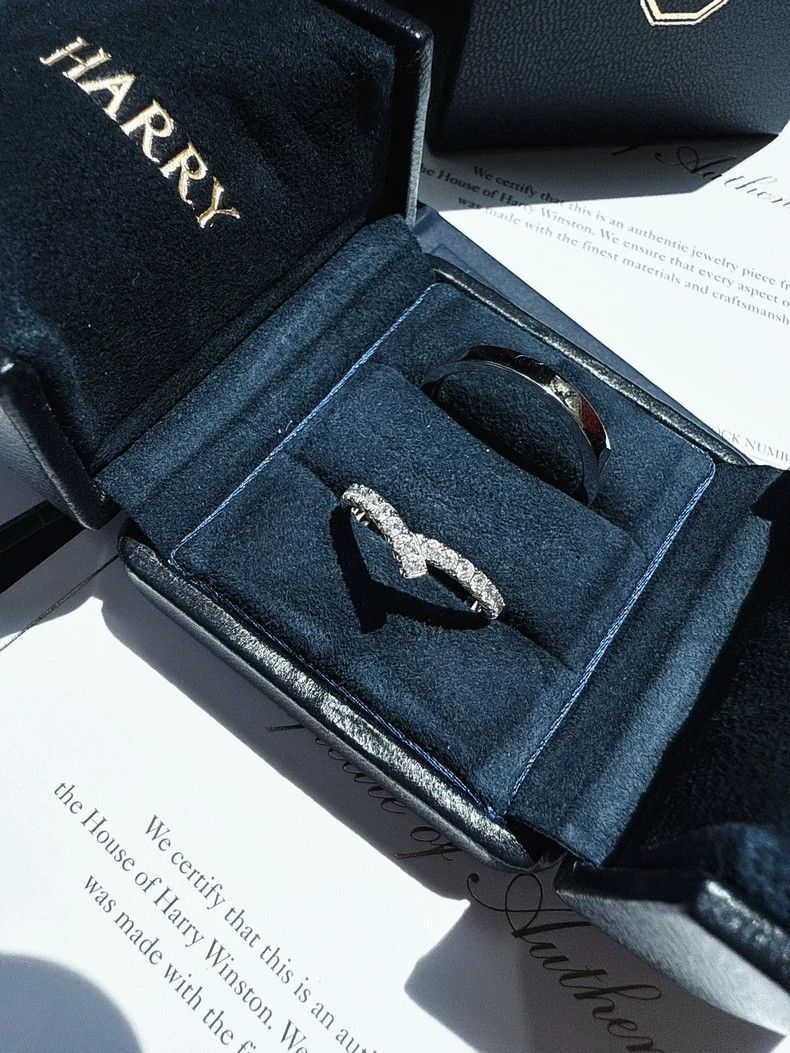 Tiffany & Co. Harry Winston Square Solitaire Princess Ring Size ONE SIZE - 7 Thumbnail