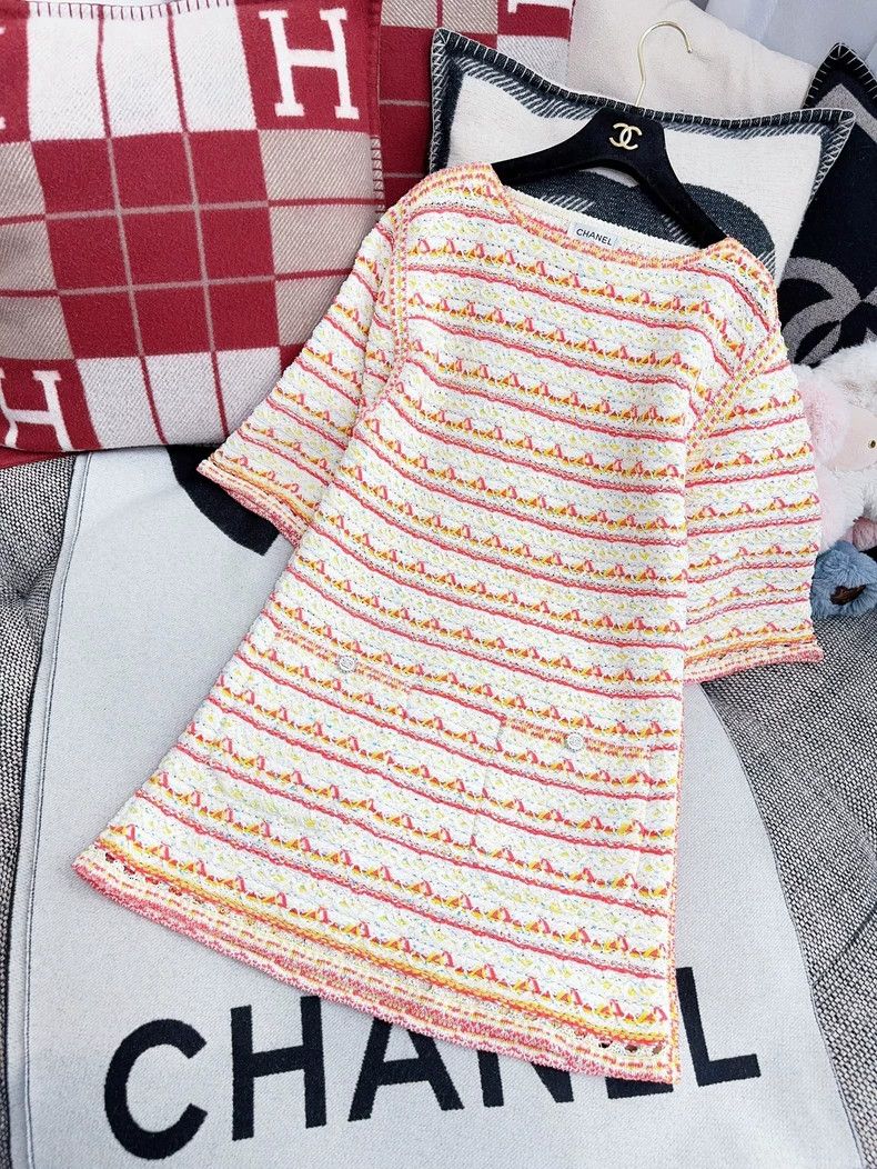 Chanel Chanel 19s Orange White Stripe Knit Dress Size M / US 6-8 / IT 42-44 - 7 Thumbnail
