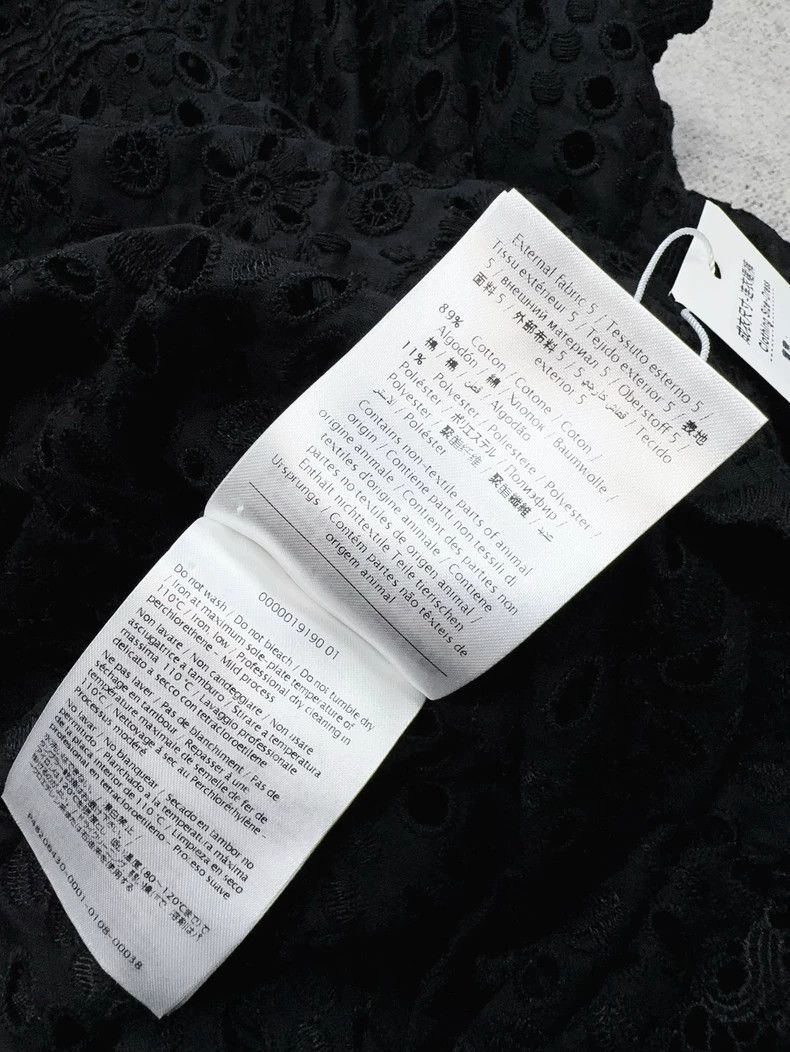 Valentino Valentino Black Lace Cape Dress Size M / US 6-8 / IT 42-44 - 7 Thumbnail