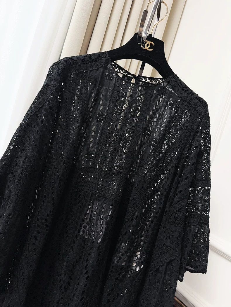 Valentino Valentino Black Lace Cape Dress Size M / US 6-8 / IT 42-44 - 8 Thumbnail