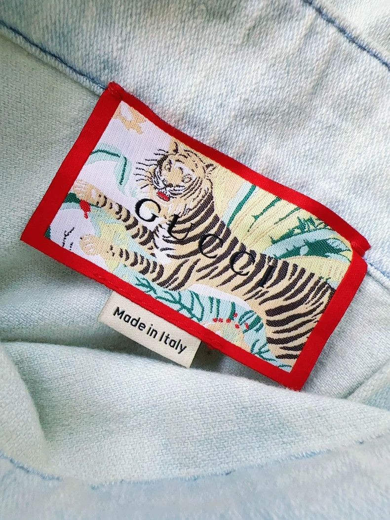 Gucci Gucci Light Blue Tiger Embroidered Denim Skirt Size 28" / US 6 / IT 42 - 7 Thumbnail