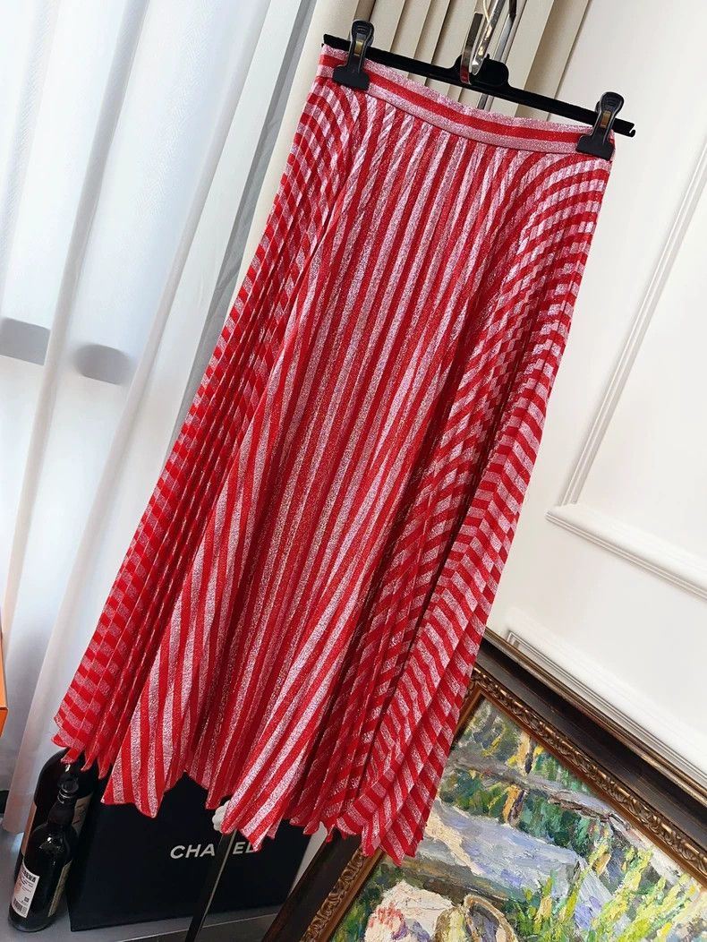 Gucci Gucci Red Silver Pleated Wave Pattern Skirt Size 28" / US 6 / IT 42 - 2 Thumbnail