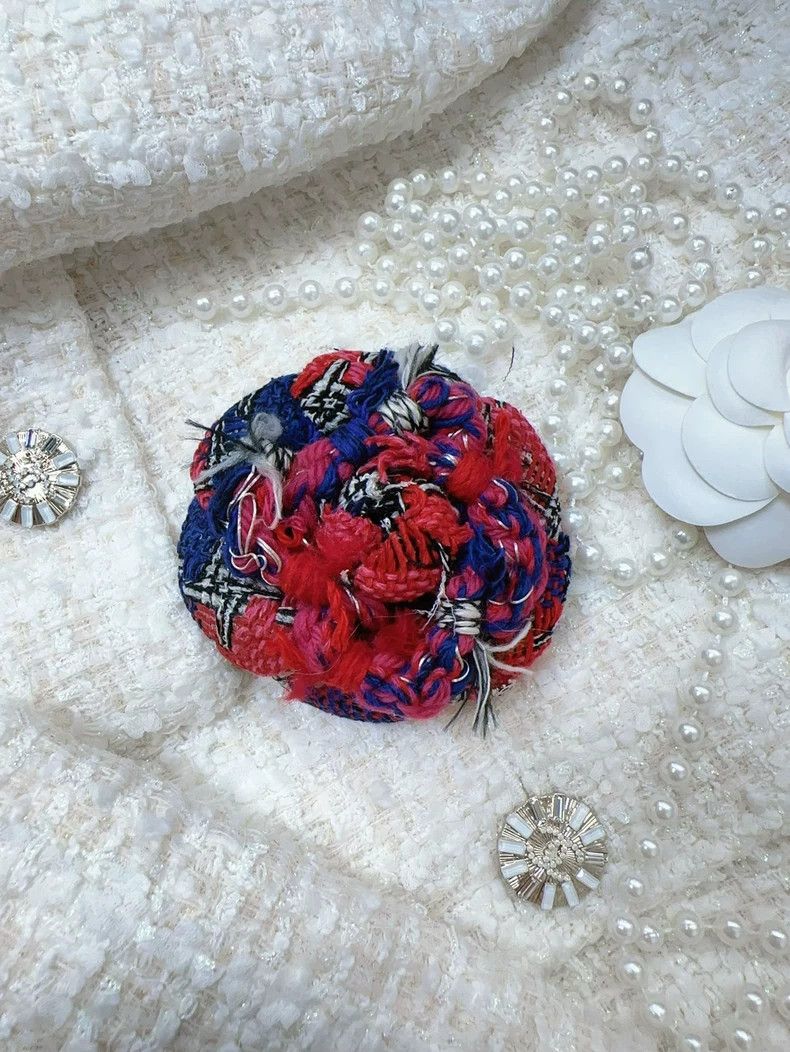 Chanel Chanel 15s Camellia Brooch Red Blue Size ONE SIZE - 6 Thumbnail