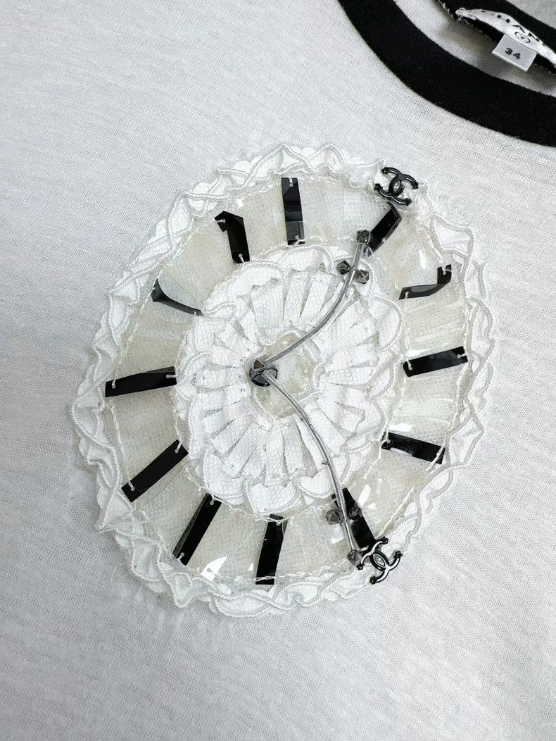Chanel Chanel 20C Lace Clock Short Sleeve T-shirt Size M / US 6-8 / IT 42-44 - 4 Thumbnail