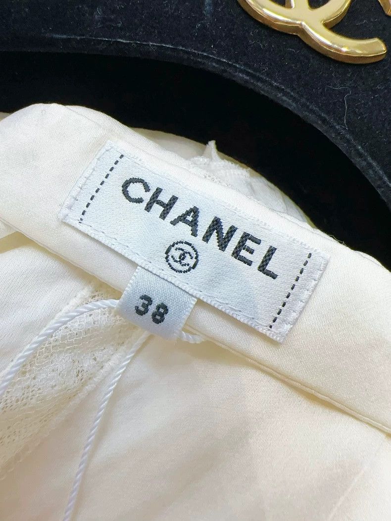 Chanel Chanel White Silk Sleeveless Tank Top Size M / US 6-8 / IT 42-44 - 7 Thumbnail