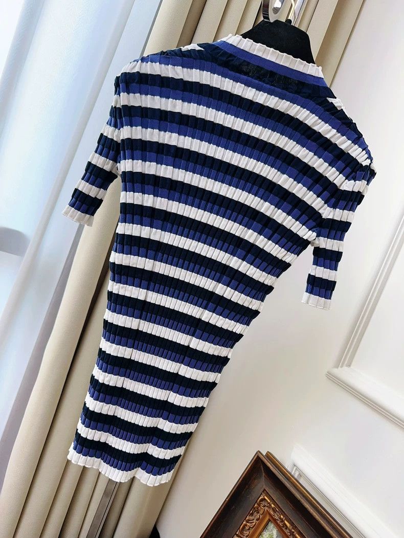 Louis Vuitton Louis Vuitton Blue White Striped Short Sleeve Top Size M / US 6-8 / IT 42-44 - 2 Thumbnail