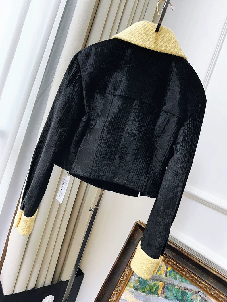 Chanel Chanel 22B Velvet Contrast Collar Jacket Size M / US 6-8 / IT 42-44 - 2 Thumbnail