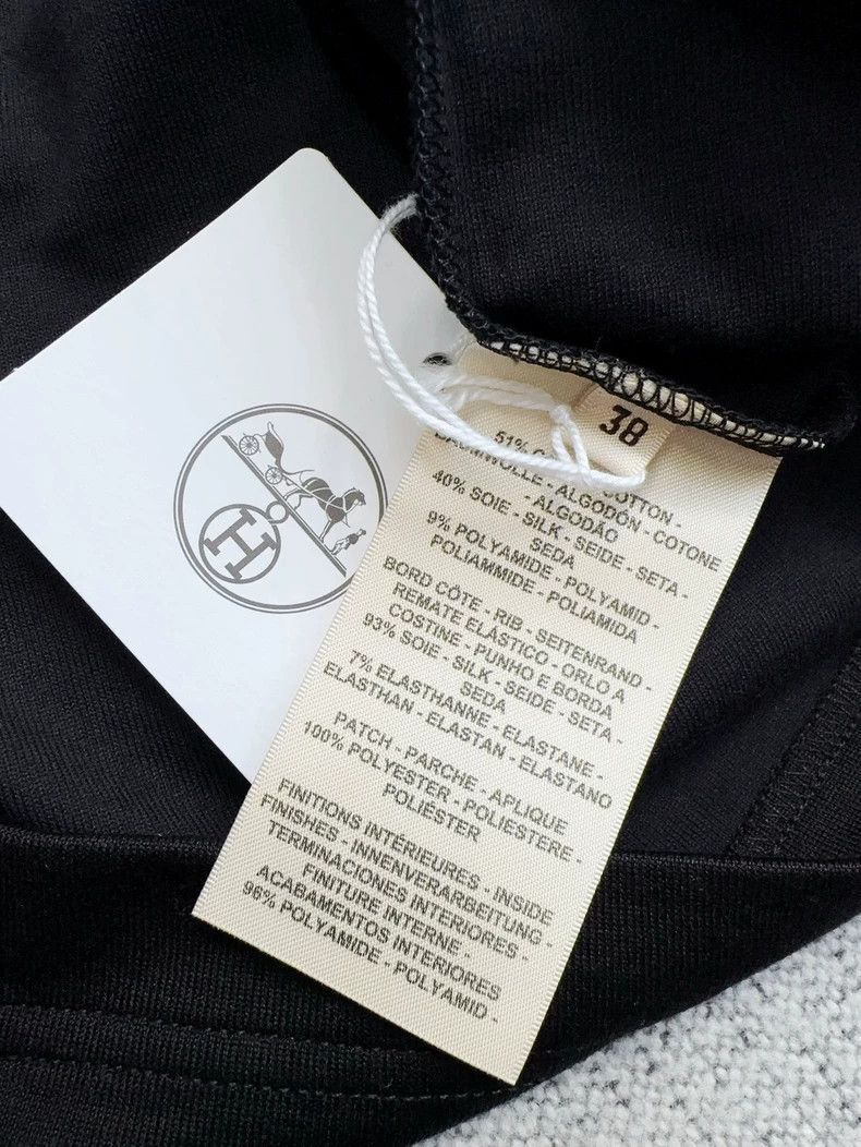 Hermes Hermes New Black Crewneck Stamp Logo Sweatshirt Size M / US 6-8 / IT 42-44 - 7 Thumbnail