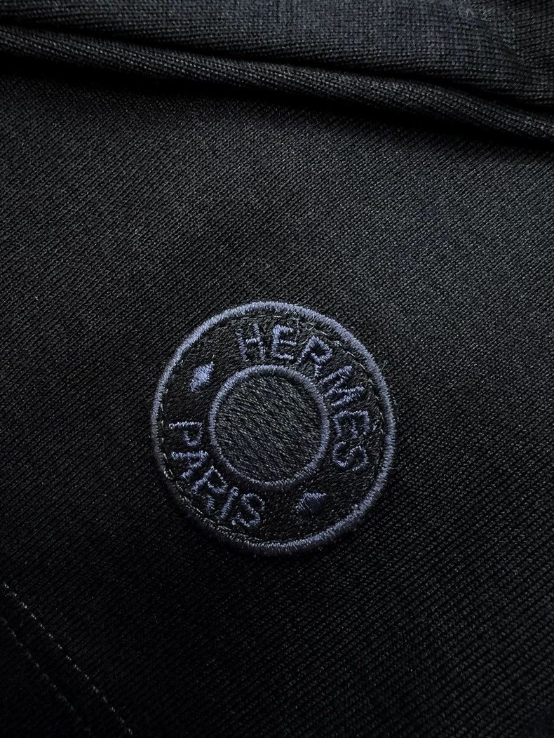 Hermes Hermes New Black Crewneck Stamp Logo Sweatshirt Size M / US 6-8 / IT 42-44 - 5 Thumbnail