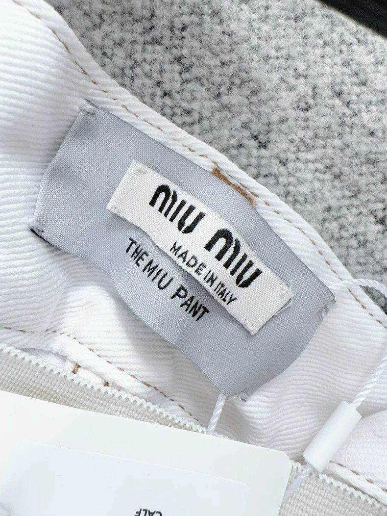 Miu Miu Miu Miu White Denim Shorts Size 36" / US 14 / IT 50 - 6 Thumbnail