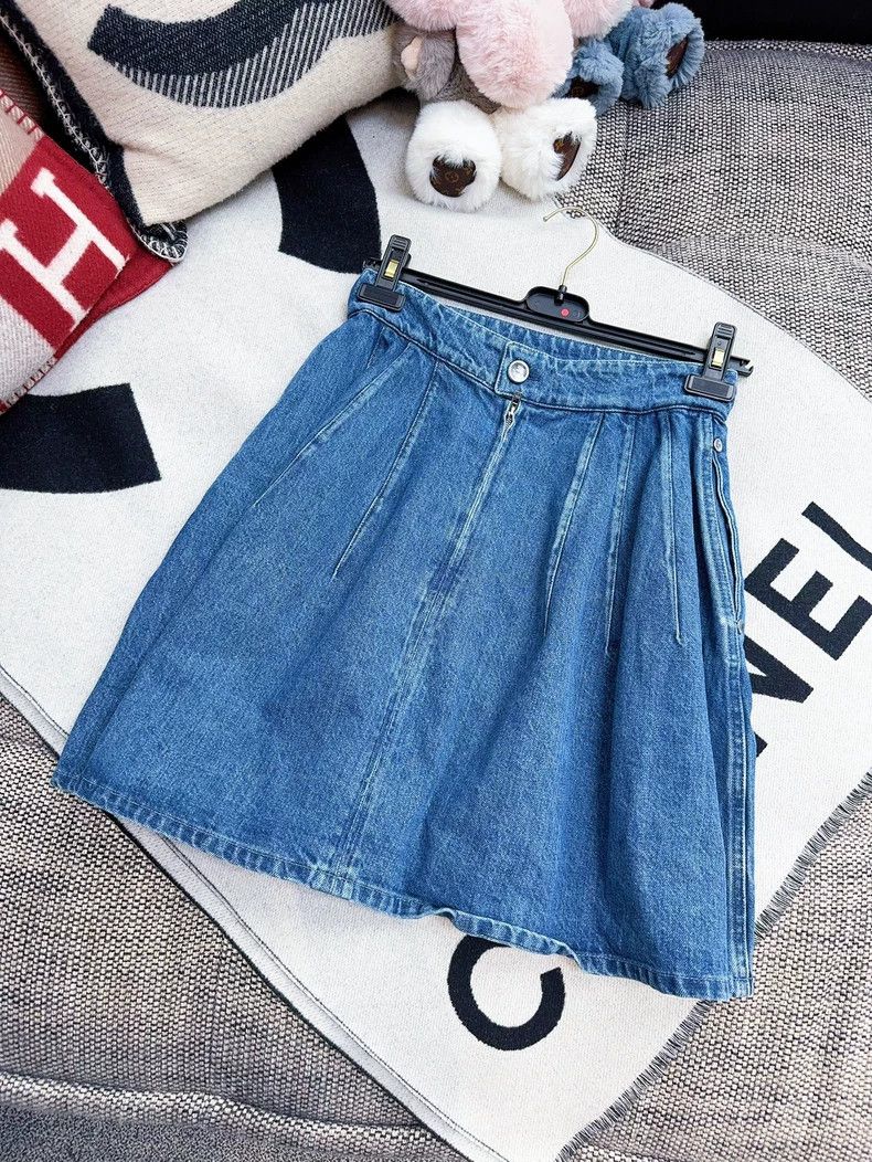 Chanel Chanel Blue Denim Mini Skirt Size 38" / US 16 / IT 52 - 3 Thumbnail