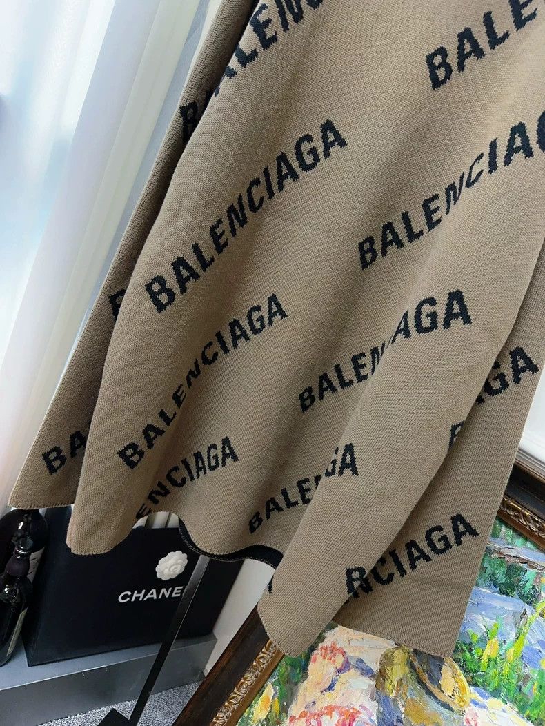 Balenciaga Balenciaga Logo Print Long Sleeve Sweater Size M / US 6-8 / IT 42-44 - 3 Thumbnail