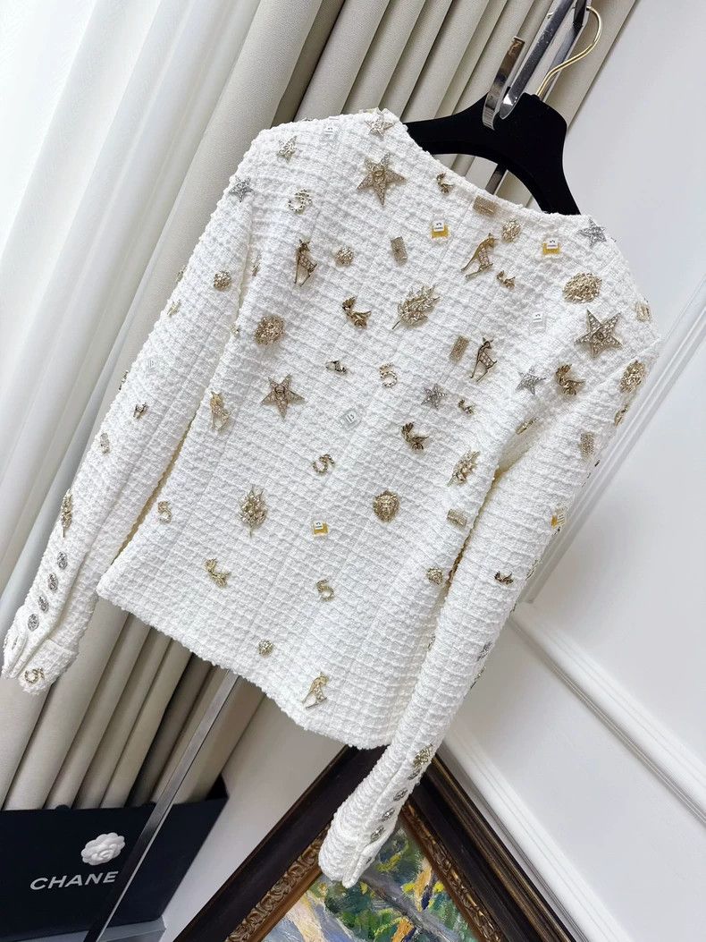 Chanel Chanel 22C White Embroidered Pocket Jacket Size M / US 6-8 / IT 42-44 - 2 Thumbnail