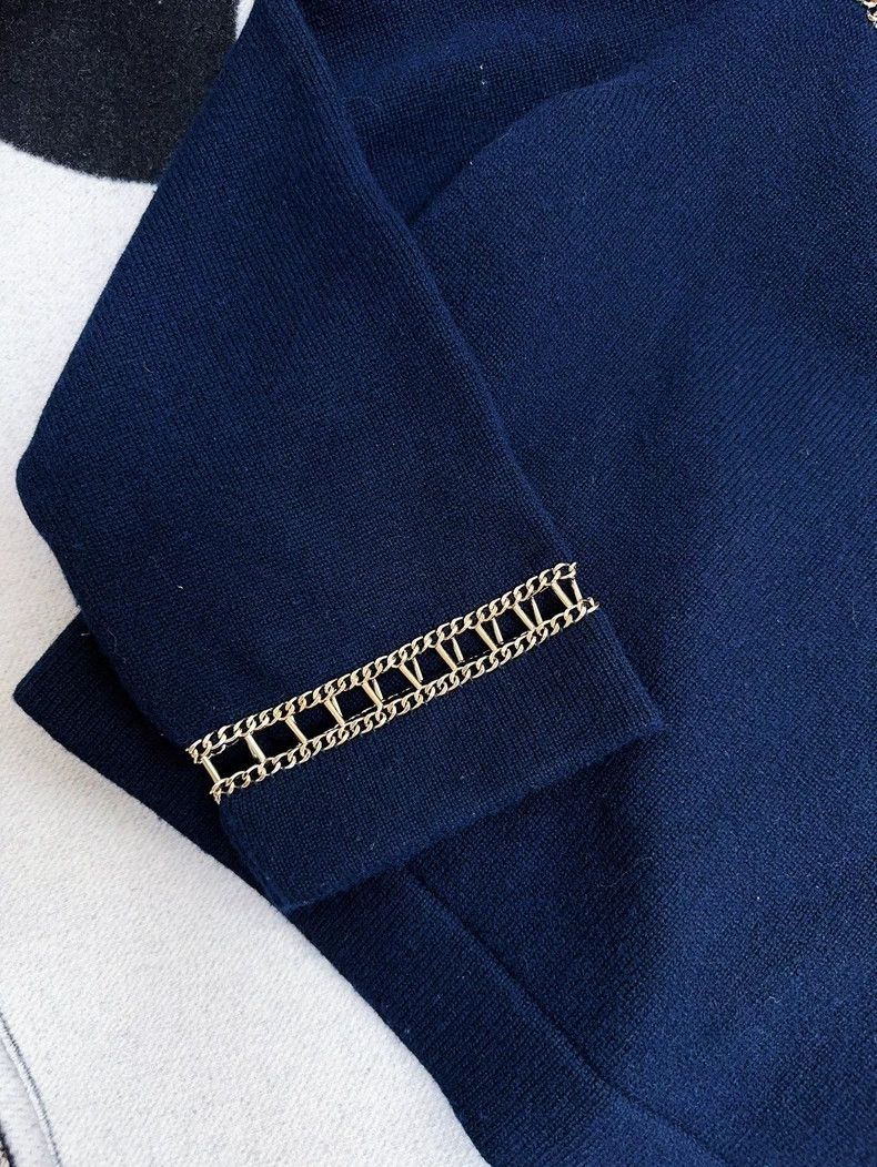 Chanel Chanel Blue Knit Off-Shoulder Top Size M / US 6-8 / IT 42-44 - 6 Thumbnail