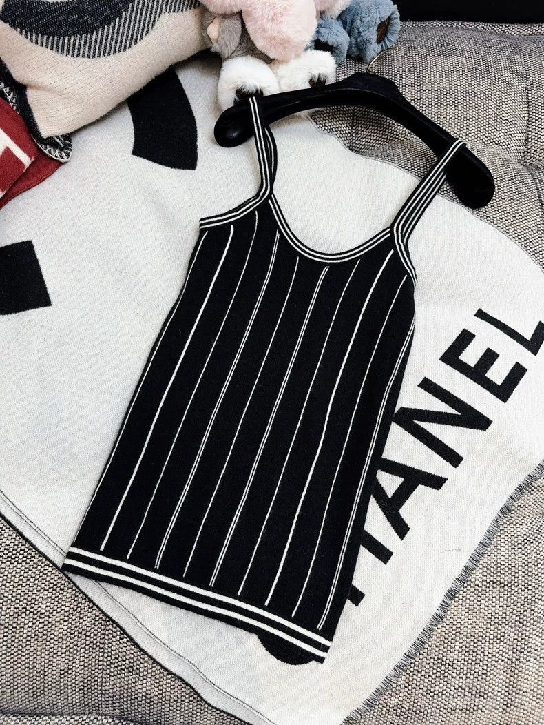 Chanel Chanel 23P Black Striped Knit Tank Top Size M / US 6-8 / IT 42-44 - 2 Thumbnail