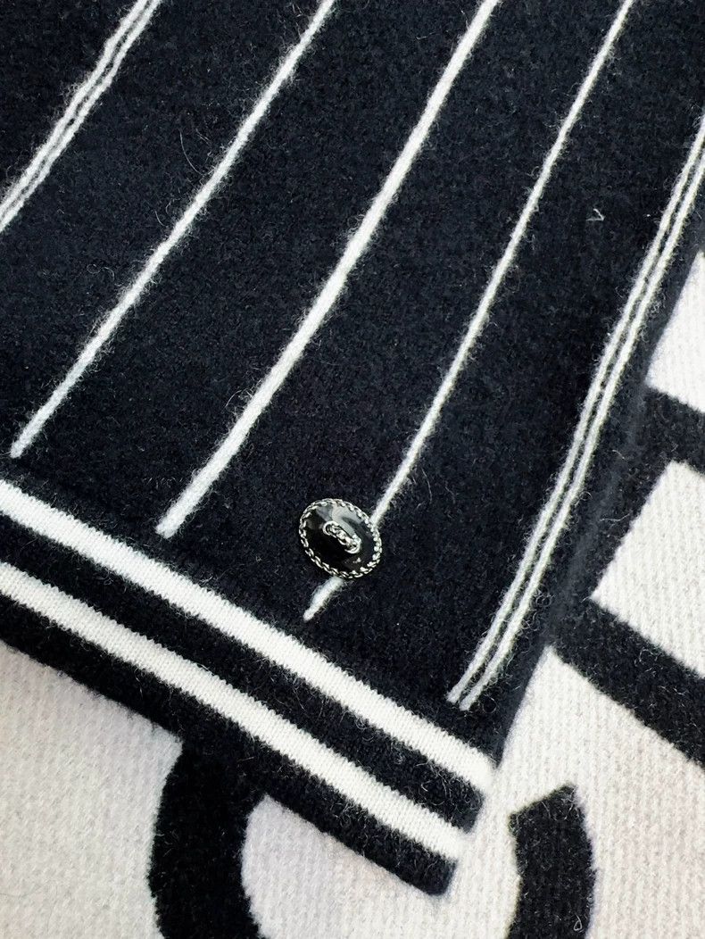 Chanel Chanel 23P Black Striped Knit Tank Top Size M / US 6-8 / IT 42-44 - 3 Thumbnail