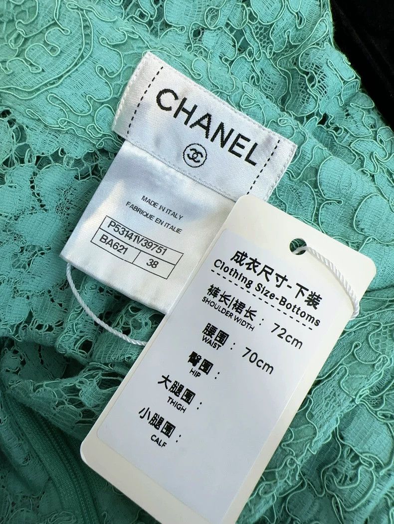 Chanel Chanel Turquoise Lace Midi Skirt Size 38" / US 16 / IT 52 - 5 Thumbnail