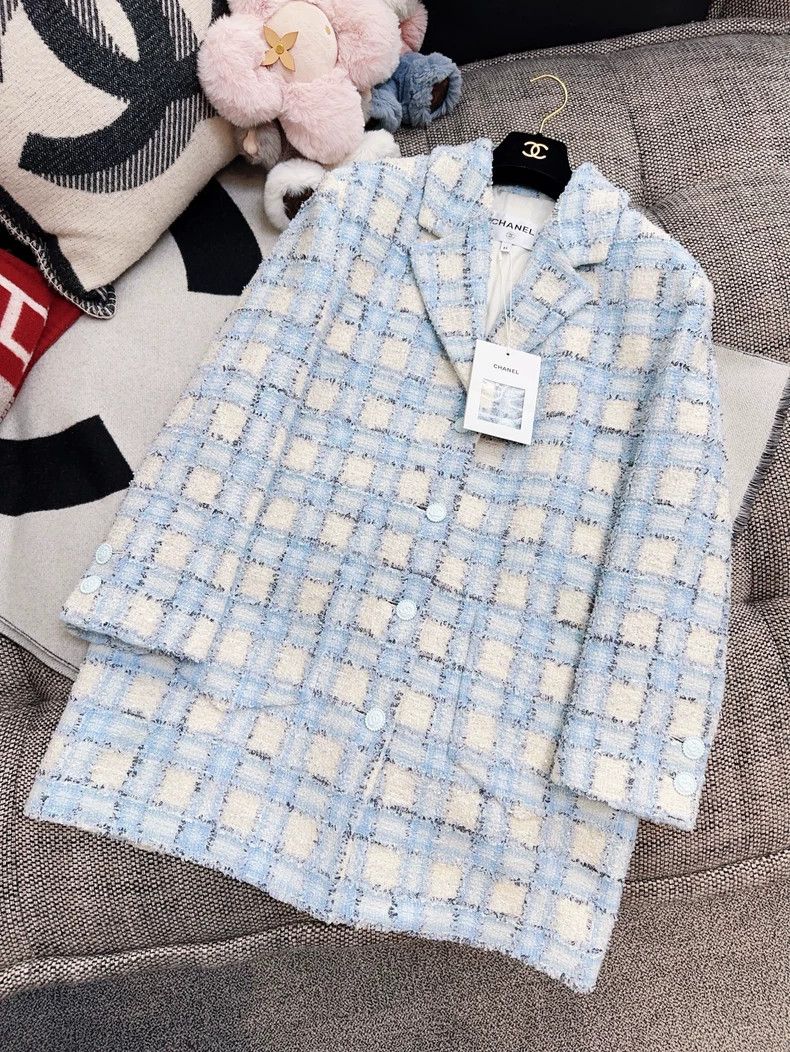 Chanel Chanel Blue White Tweed Sequin Jacket Size M / US 6-8 / IT 42-44 - 3 Thumbnail