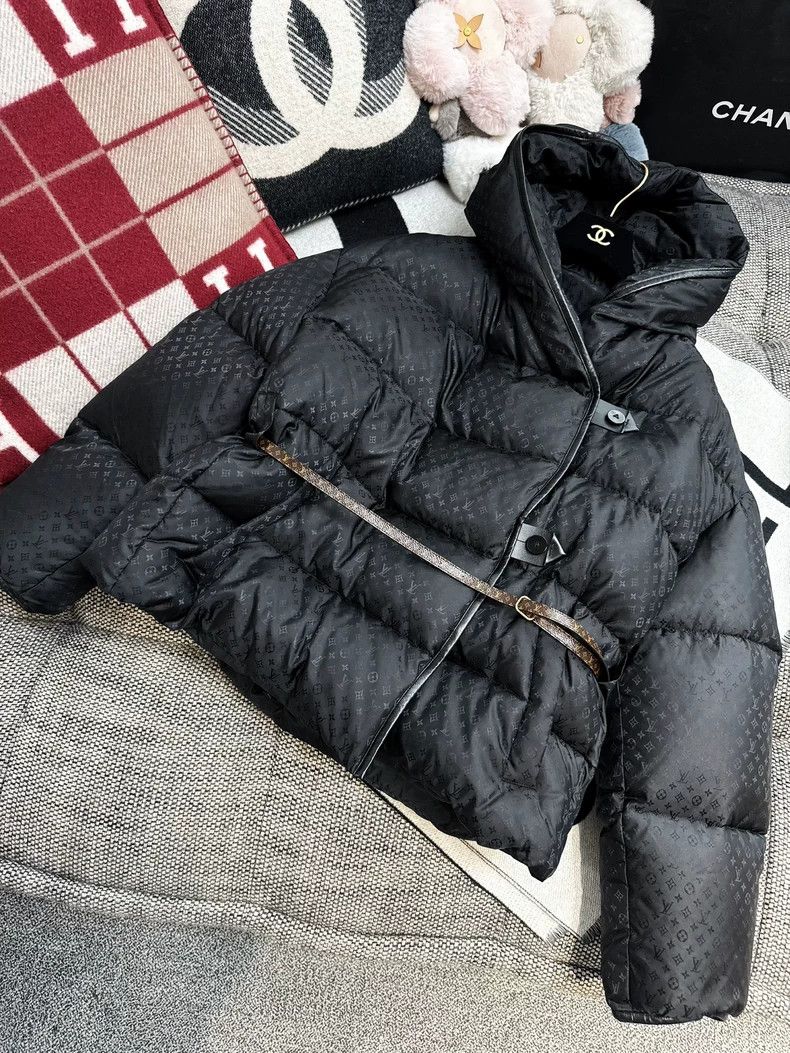 Louis Vuitton Louis Vuitton Black Monogram Hooded Down Jacket Size M / US 6-8 / IT 42-44 - 9 Thumbnail