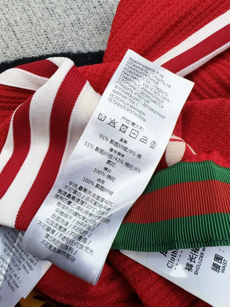 Gucci Gucci Adidas Collaboration Red Slim-fit Casual Pants Size 24" / US 00 / IT 34 - 8 Thumbnail