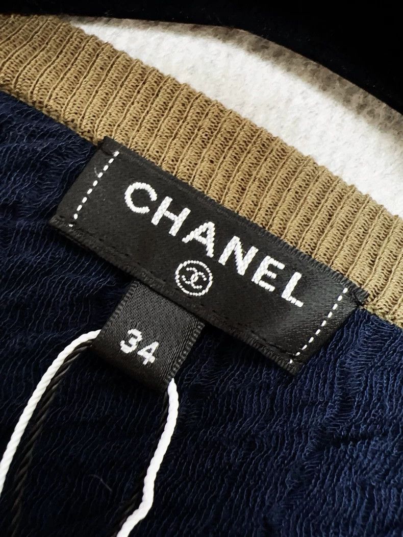 Chanel Chanel 20C Round Neck Short Sleeve Knit Top Size S / US 4 / IT 40 - 6 Thumbnail
