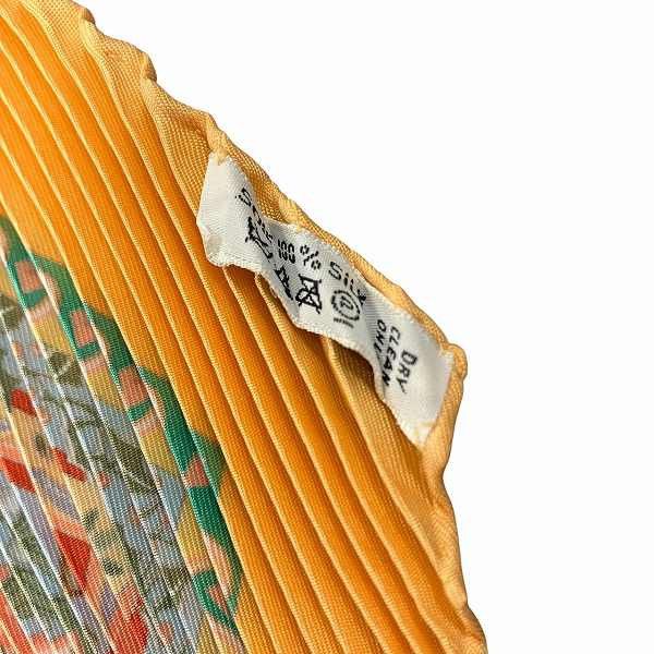 Hermes Hermes Hermes Pleated Carré Silk Scarf Others Scarf DUTY FREE for USA Size ONE SIZE - 7 Thumbnail
