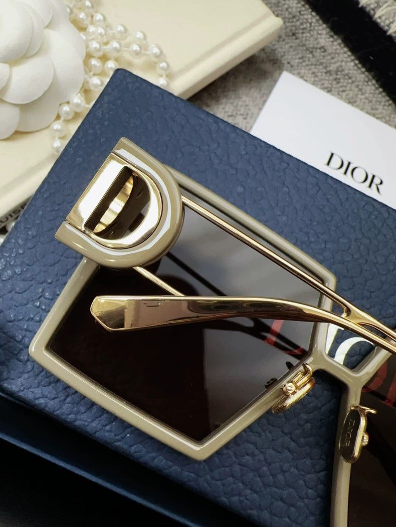 Dior Dior Montaigne Sunglasses Brown Frame Size ONE SIZE - 6 Thumbnail