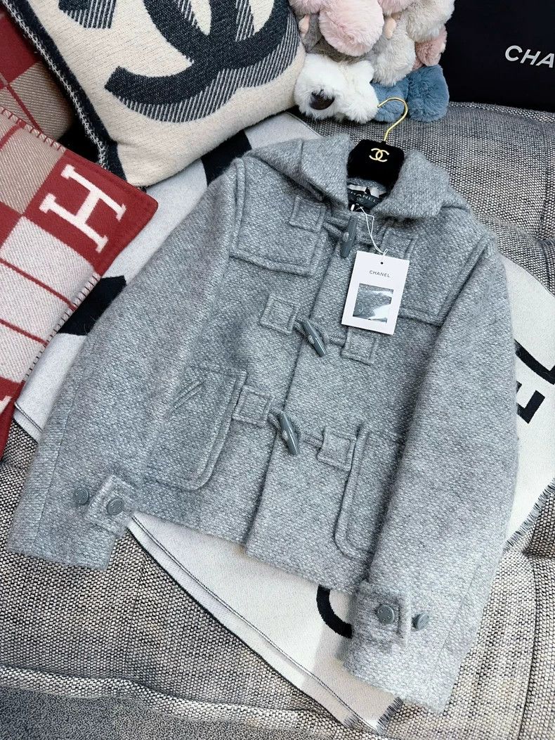 Chanel Chanel 21B Silver Gray Toggle Hooded Coat Size M / US 6-8 / IT 42-44 - 9 Thumbnail