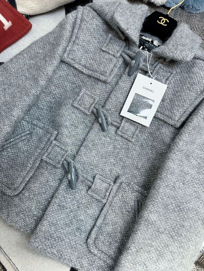 Chanel Chanel 21B Silver Gray Toggle Hooded Coat Size M / US 6-8 / IT 42-44 - 3 Thumbnail