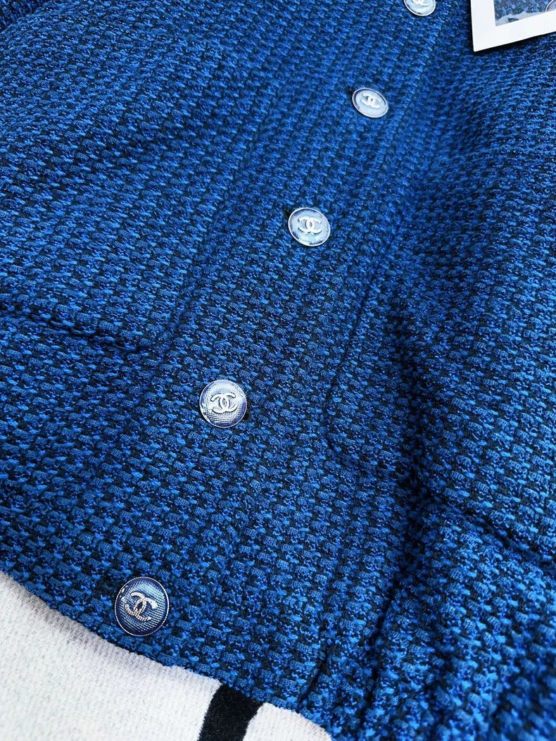 Chanel Chanel Blue Tweed Collar Jacket Coat Size M / US 6-8 / IT 42-44 - 3 Thumbnail