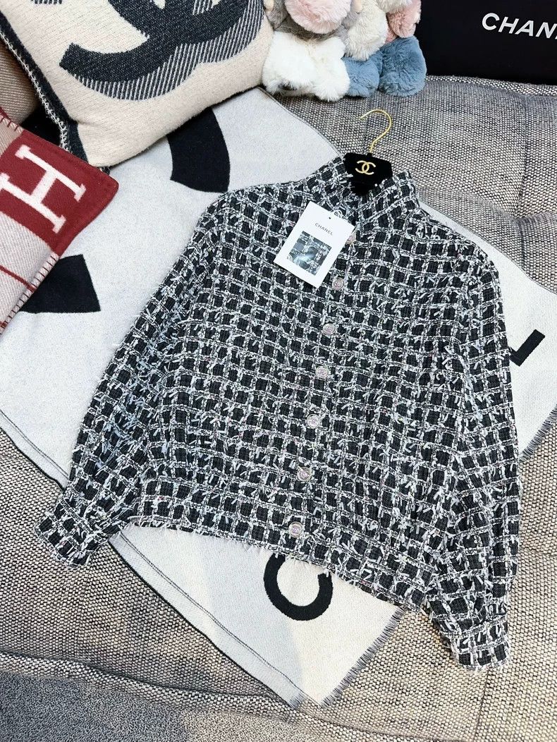 Chanel Chanel 23A Tweed Checkered Jacket Size S / US 4 / IT 40 - 8 Thumbnail
