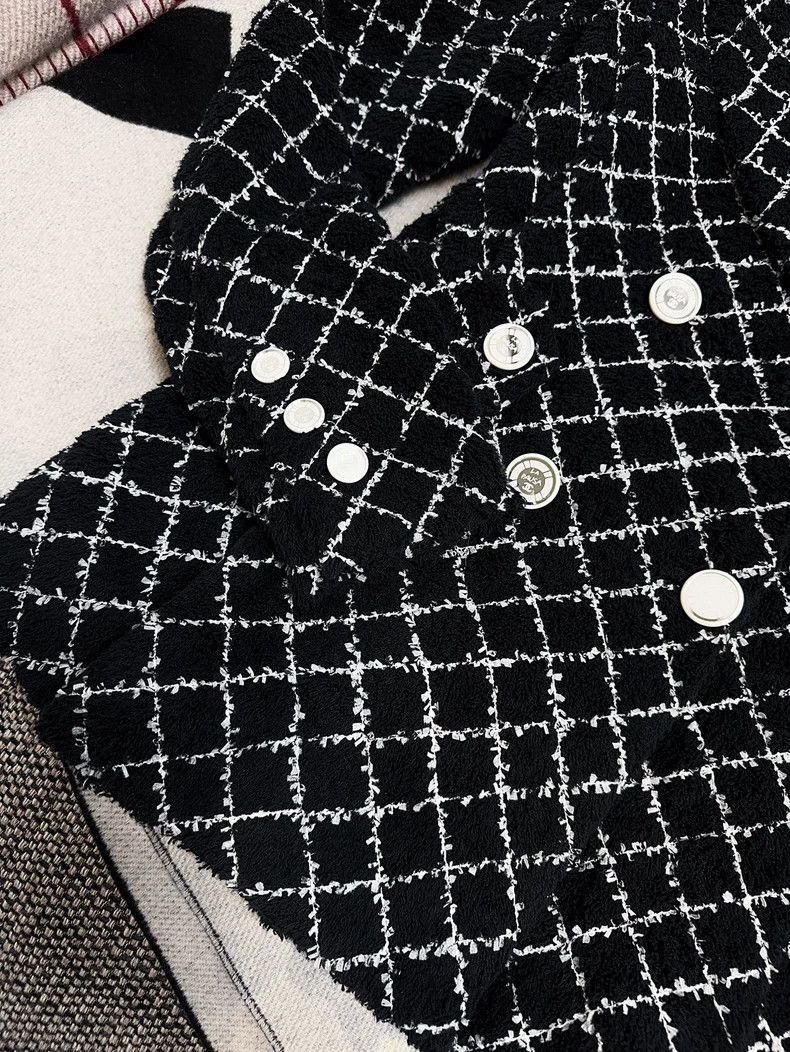 Chanel Chanel Cruise Tweed Blazer Jacket Size M / US 6-8 / IT 42-44 - 4 Thumbnail